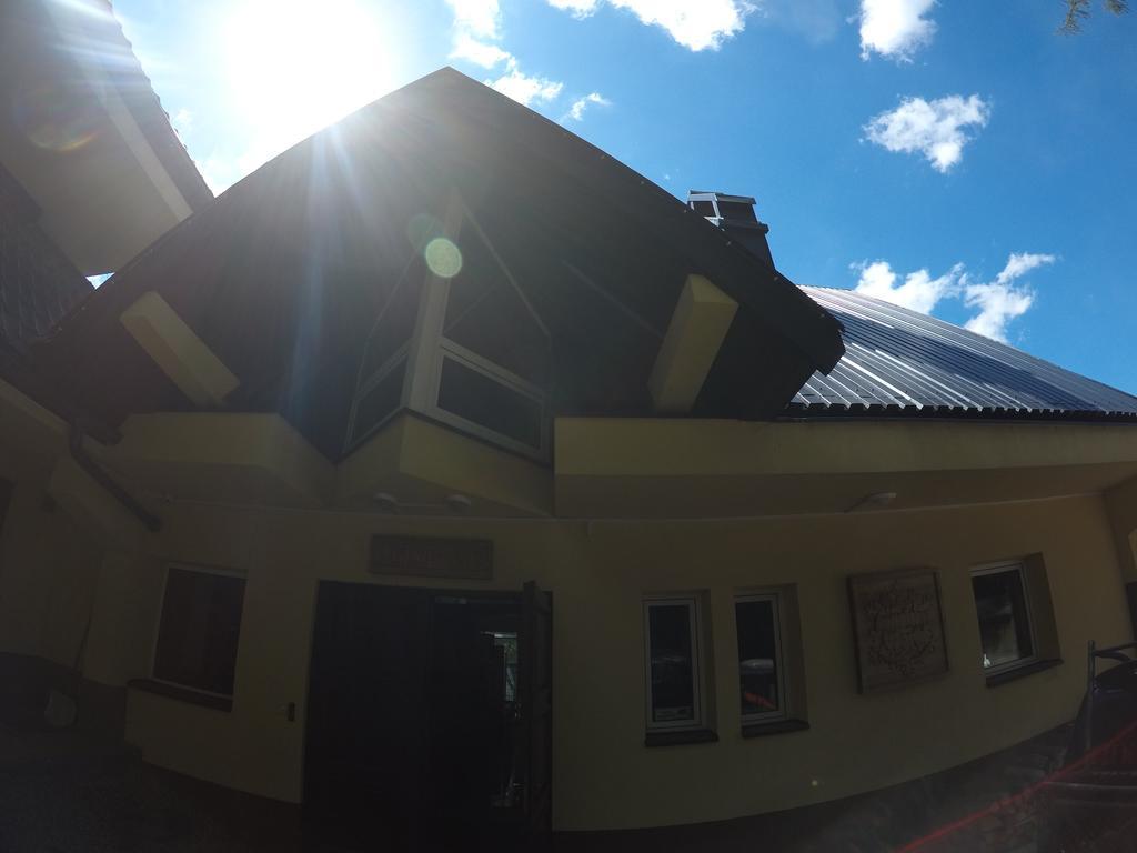 Willa Sunshine Zakopane Chalet ภายนอก รูปภาพ